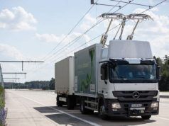 Siemens construye la primera autopista eléctrica en Suecia Camión mercedes conectado a la primera autopista eléctrica en Suecia