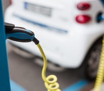 Rexel estrena soluciones de puntos de recarga para el segmento de vehículo eléctrico Rexel estrena soluciones de puntos de recarga para el segmento de vehículo eléctrico