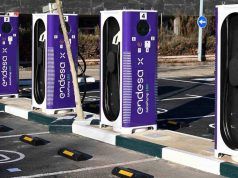 Inaugurada en Madrid la mayor electrolinera de España