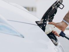 Cuatro claves para un establecimiento al instalar un punto de recarga de vehículos eléctricos