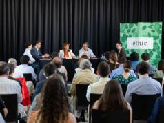 Los expertos debaten sobre las alternativas para impulsar la movilidad eléctrica