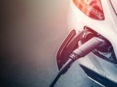 El futuro de la movilidad eléctrica en España: en riesgo por la falta de cargadores e incentivos