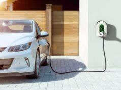 Schneider Charge, cargador residencial que simplifica la instalación y la gestión energética del hogar