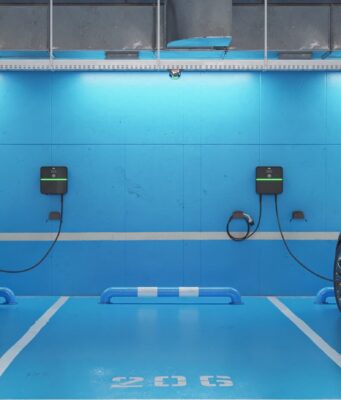 Madrid experimenta en 2024 un “sorpasso” de las tramitaciones de vehículo eléctrico frente a las de autoconsumo