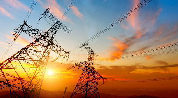 El Gobierno obligará a las eléctricas a explicar cómo se debe abaratar la factura eléctrica