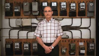 Antonio Moreno Alfaro lucha desde hace años contra las compañías eléctricas