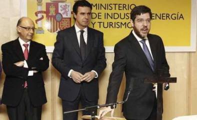 El superávit de la tarifa eléctrica no redundará en una bajada de la electricidad