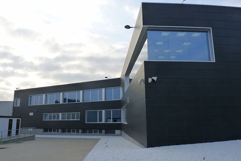 Comunicado de la firma LEC, Light Environment Control