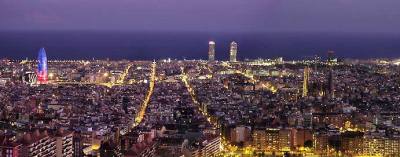 Barcelona estrena instalación fotovoltaica para su alumbrado nocturno