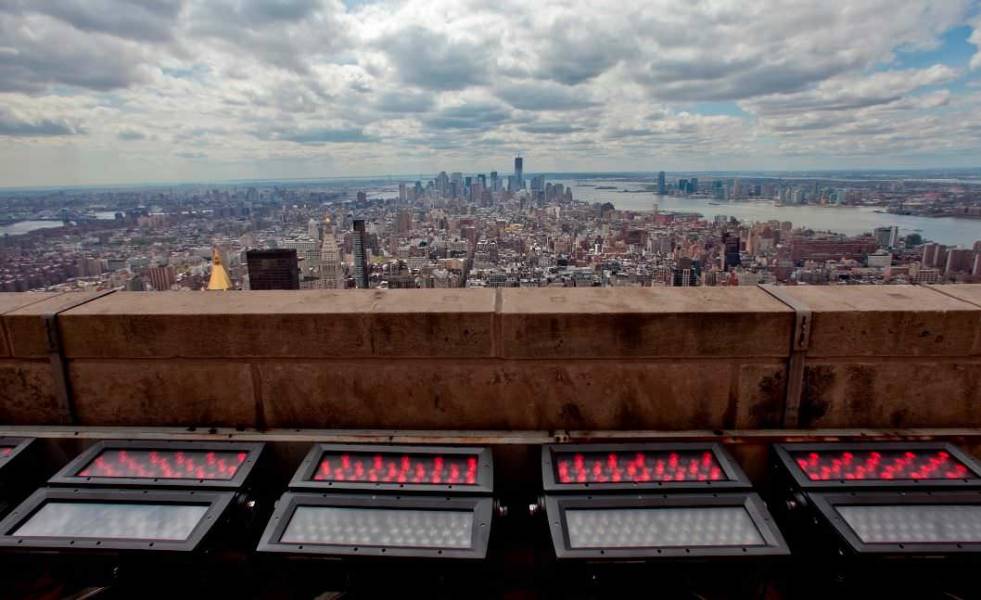 Anfalum edita la primera publicación específica sobre tecnología led de España