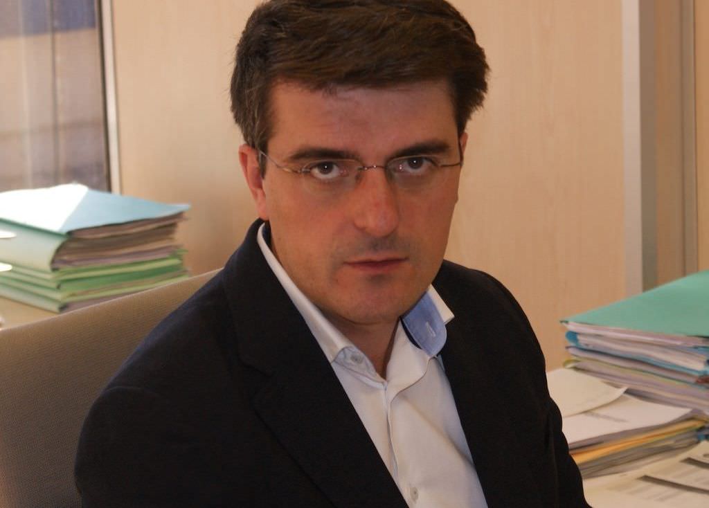 Jorge Morales de Labra en su oficina