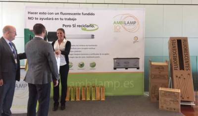 Ambilamp lleva el reciclaje al XVII Congreso de Fenie