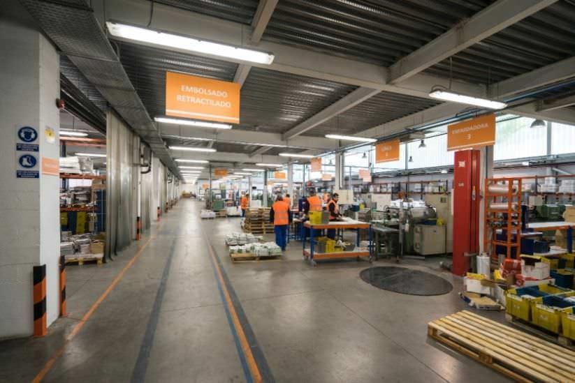 Endesa y Philips ayudan a ahorrar energía a la Fundación Juan XXIII