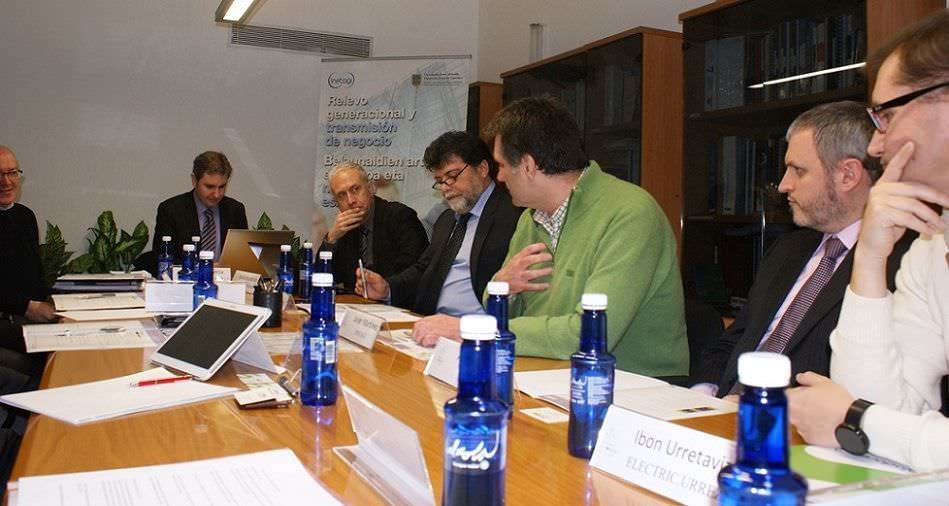 Mesa de Debate sobre Relevo Generacional, en San Sebastián