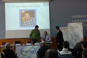 La asamblea de Instagi homenajea a Javier Martínez