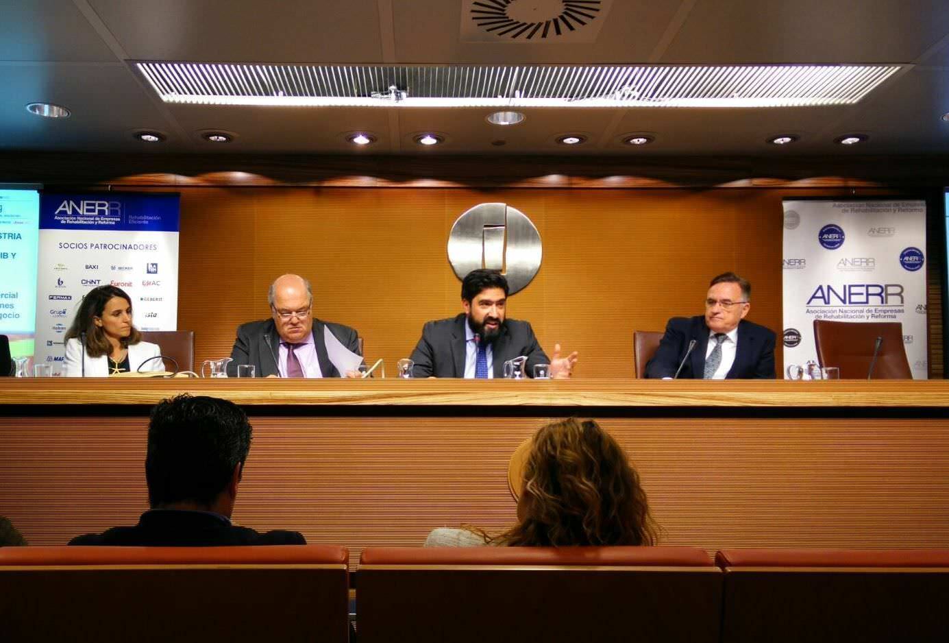 Anerr presenta su nueva junta directiva y sus retos para 2016