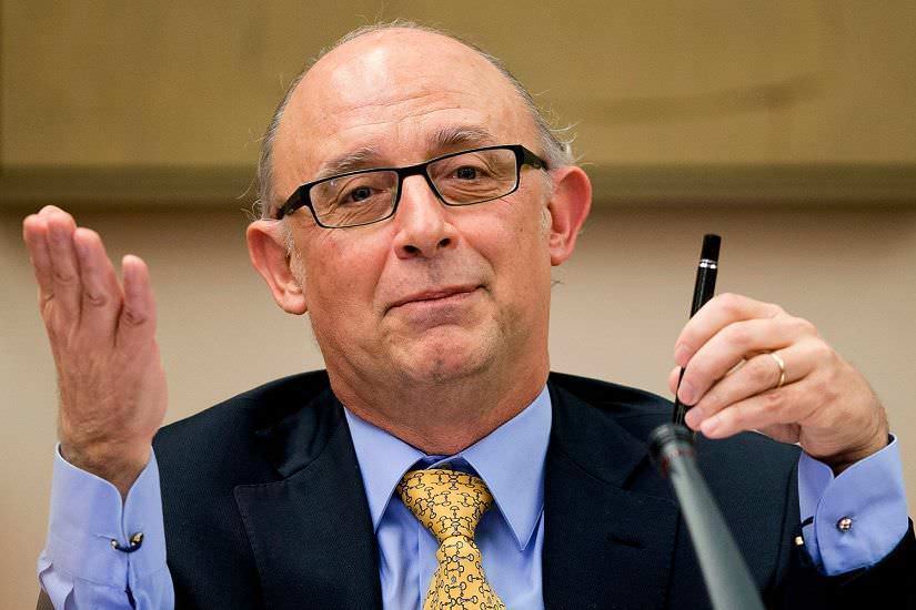 El Gobierno adelanta el cierre de los gastos no presupuestarios del año