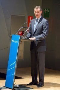 El Rey preside el centenario de Simon