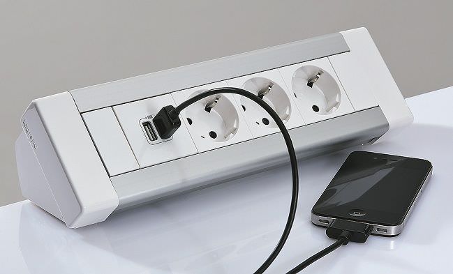 Soluciones de Legrand para el puesto de trabajo