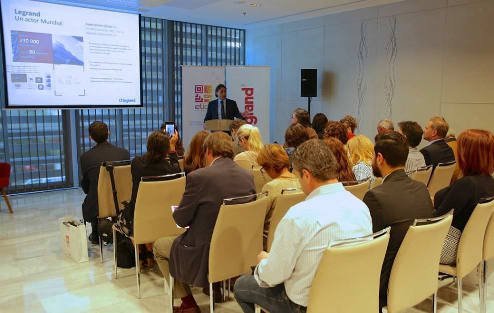 Legrand presenta Eliot, el programa que hace de sus soluciones dispositivos conectados