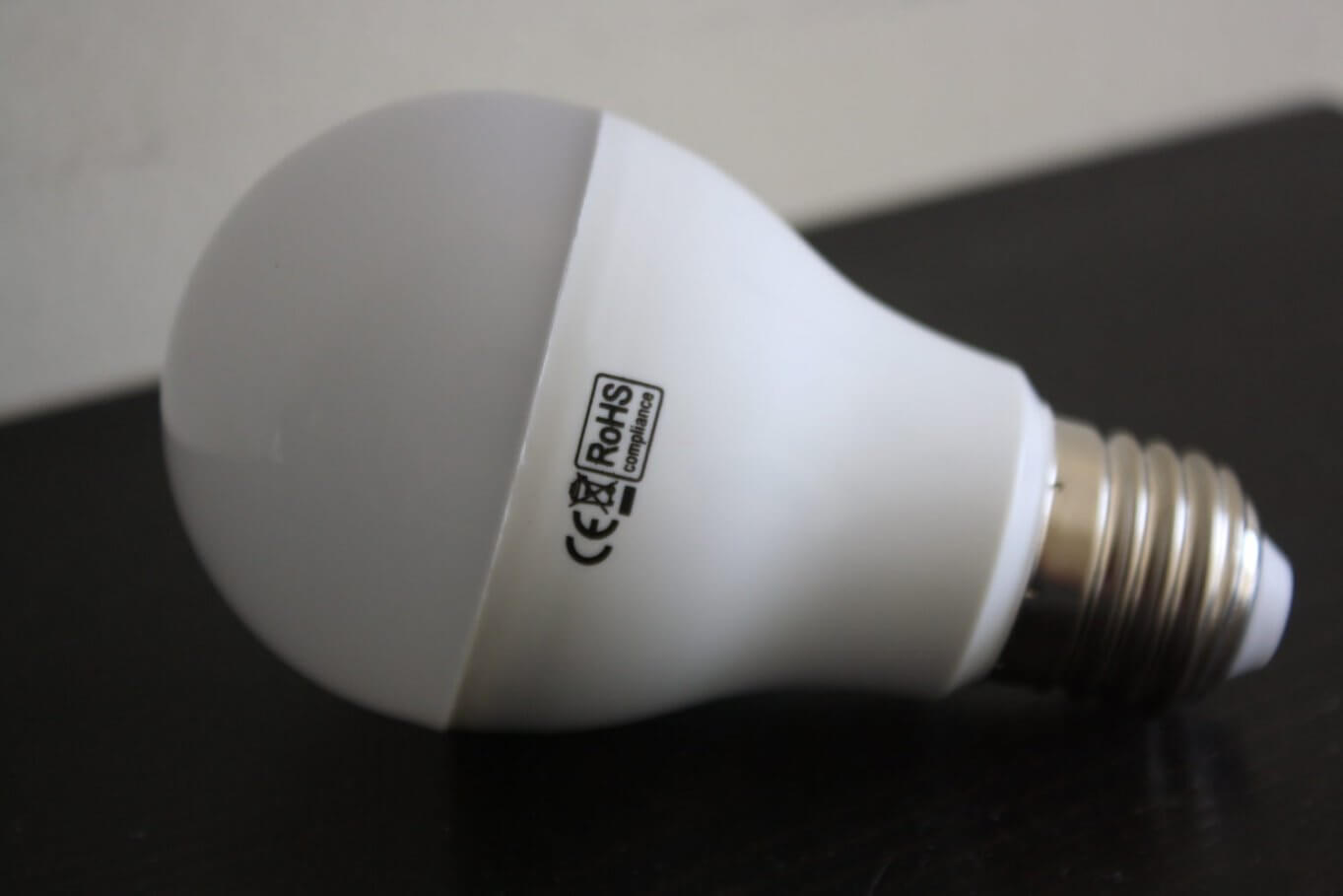 Marcado CE en bombilla led casquillo E27