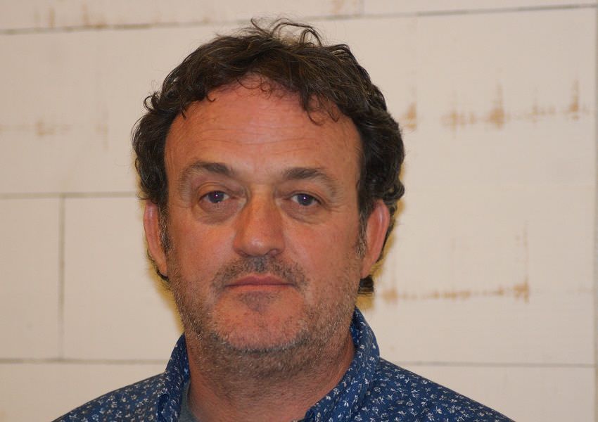 César Vea, actor y productor fotovoltaico