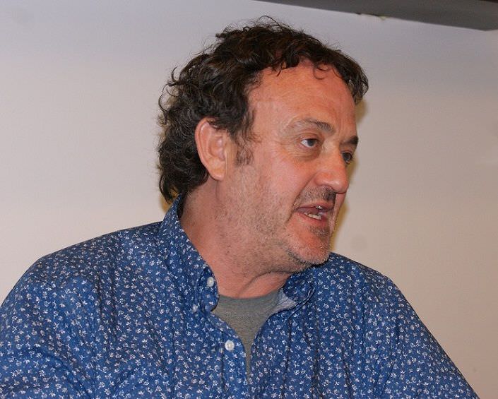 César Vea, actor y productor fotovoltaico