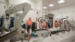 Smart Lab ABB Cadena producción robotizada