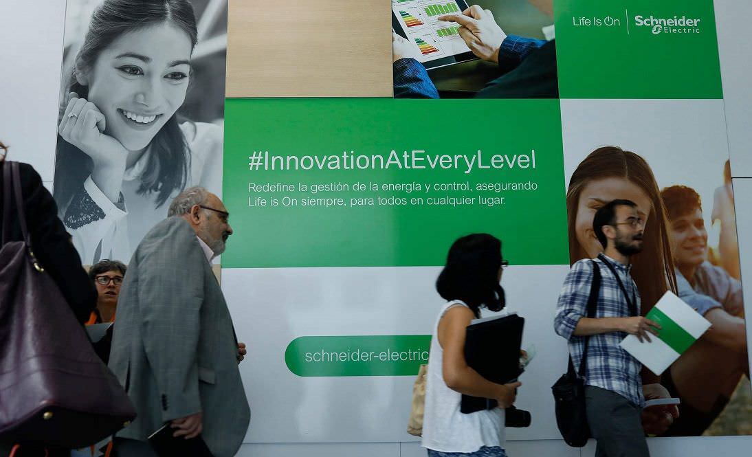 Schneider Electric presenta la nueva generación de EcoStruxure
