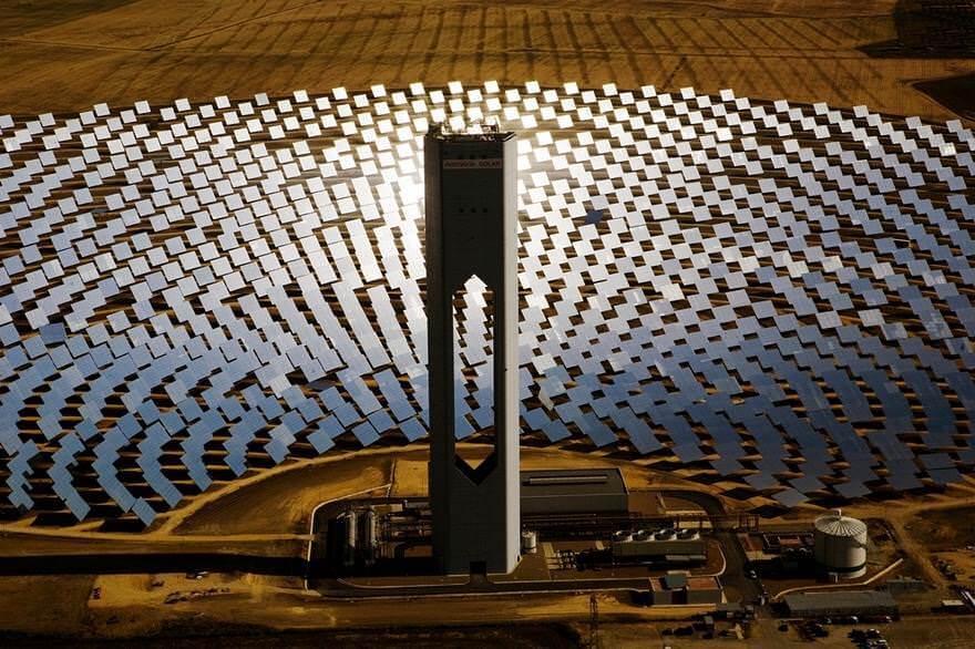 solar Solucar de Abengoa en Sanlucar la Mayor