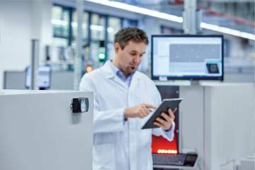 RS Components presenta un punto de acceso a Ethernet industrial de Phoenix Contact