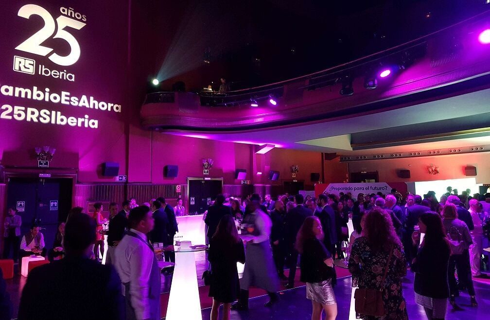 RS celebra un cuarto de siglo en España