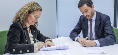 Feníe Energía y Nissan se unen para instalar puntos de recarga y autoconsumo con almacenamiento