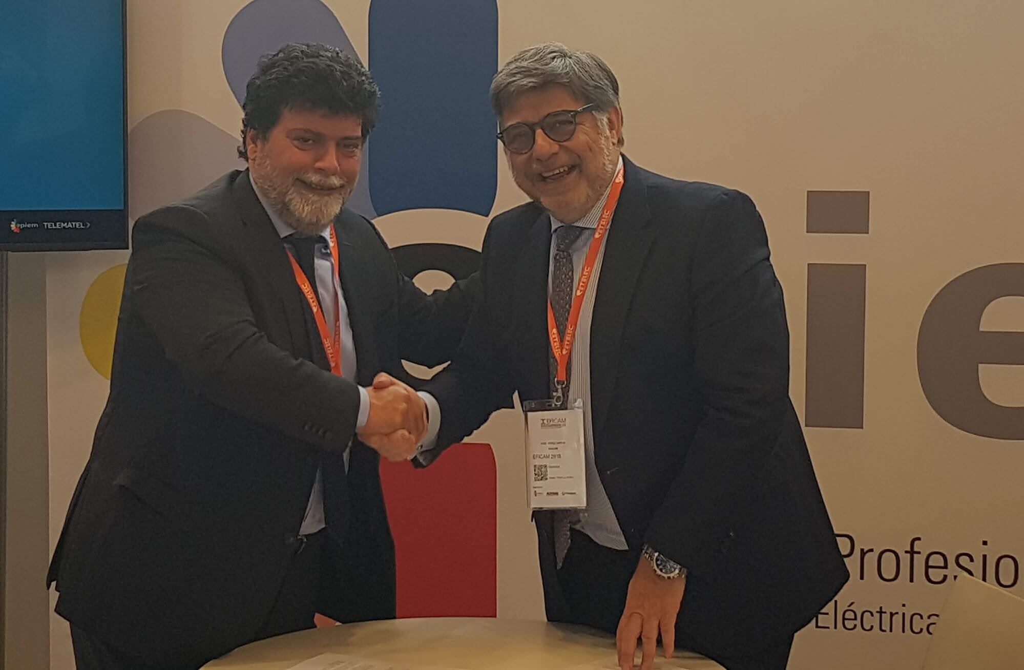 Ecolum y Apiem colaboran para mejorar la recogida de residuos