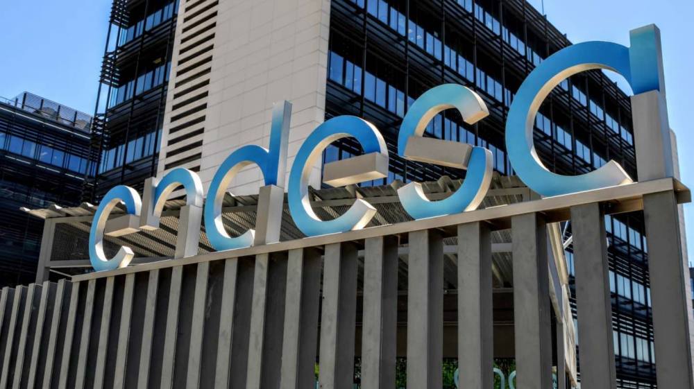La CNMC sanciona a Endesa por incumplir los requisitos de formalización y apoderamiento de los clientes