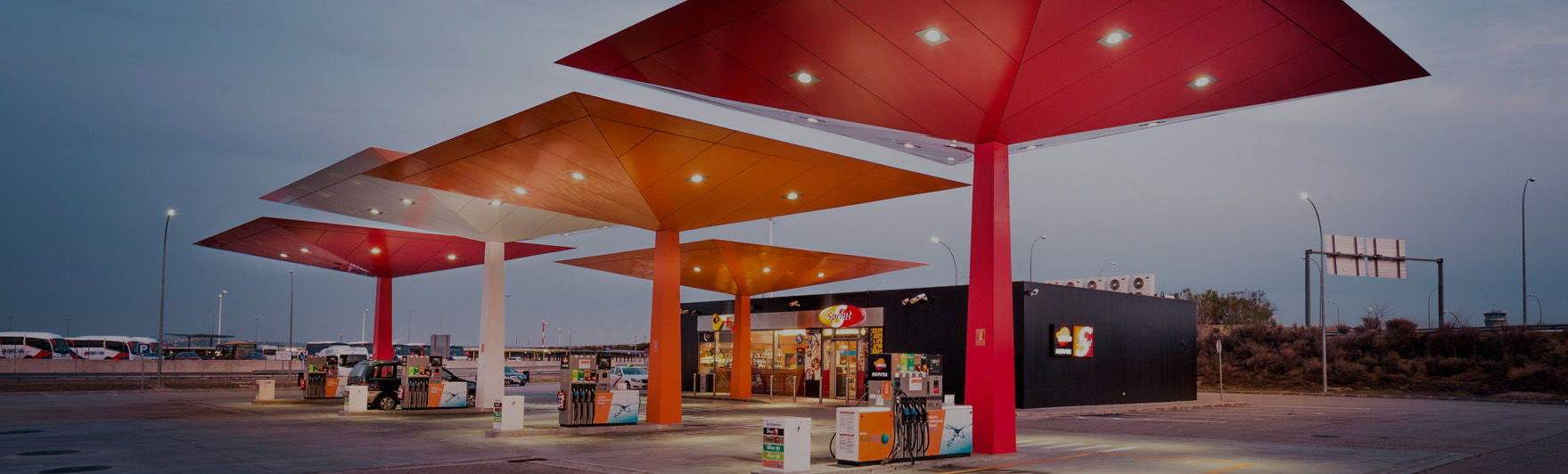 Un escaparate ante 1 millón de clientes para vender luz