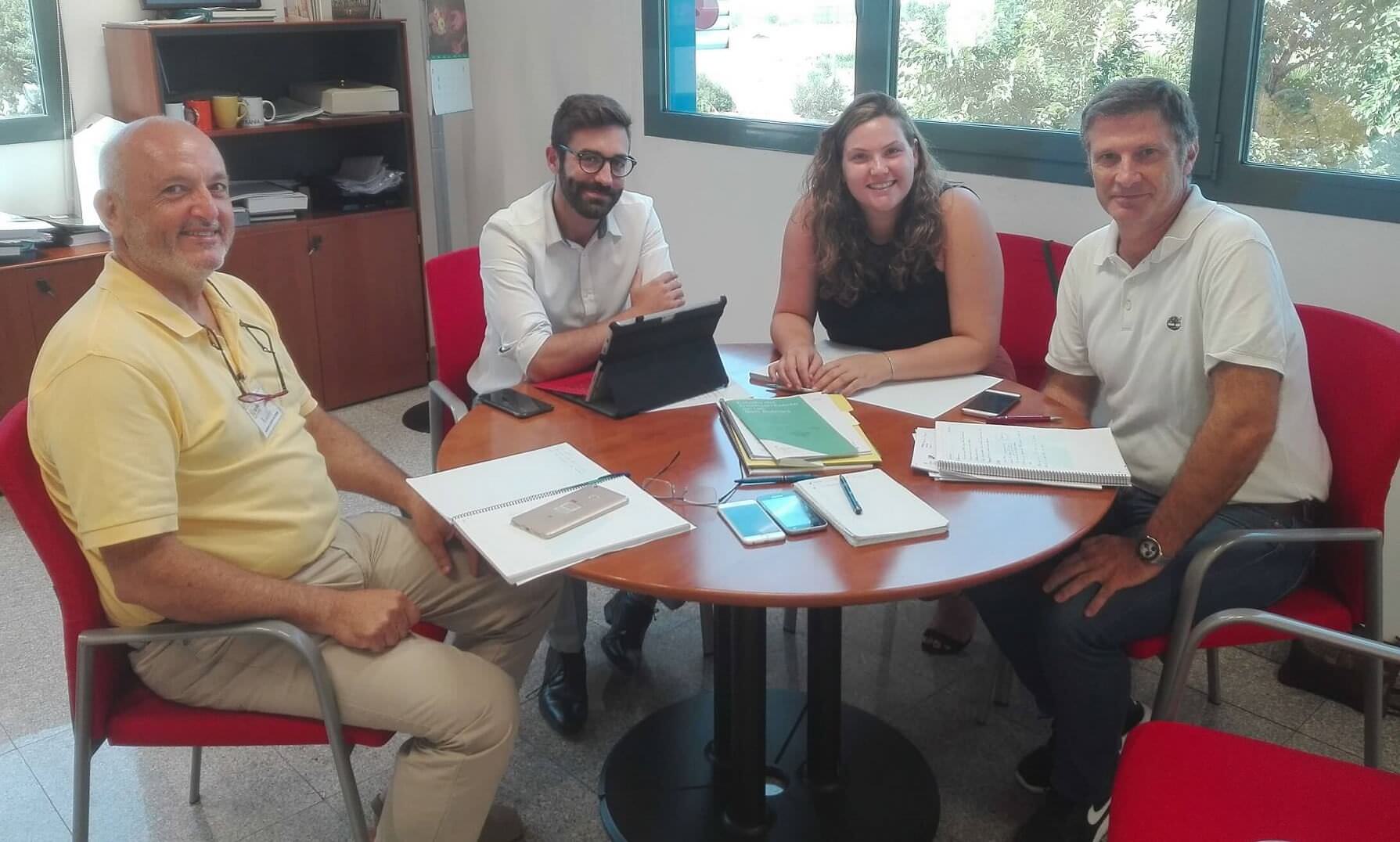 Asinem trata con el Gobierno Balear el autoconsumo y la infraestructura de recarga de vehículo eléctrico