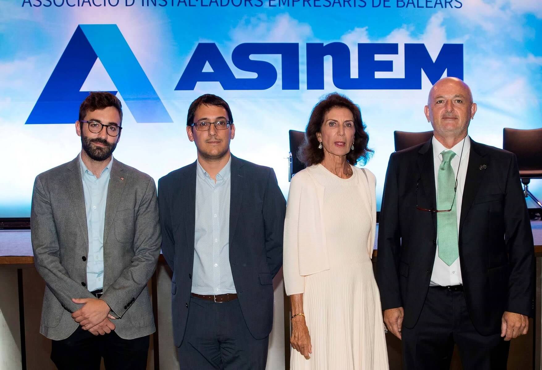 Asinem premia a la Confederación Empresarial Balear durante su Acto Institucional