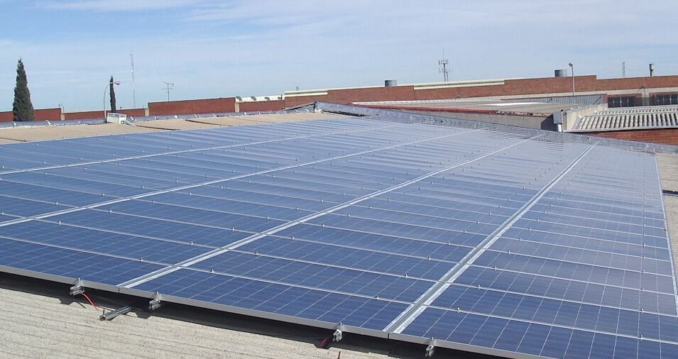 El ahorro en la factura es el principal beneficio económico percibido por los autoconsumidores en España