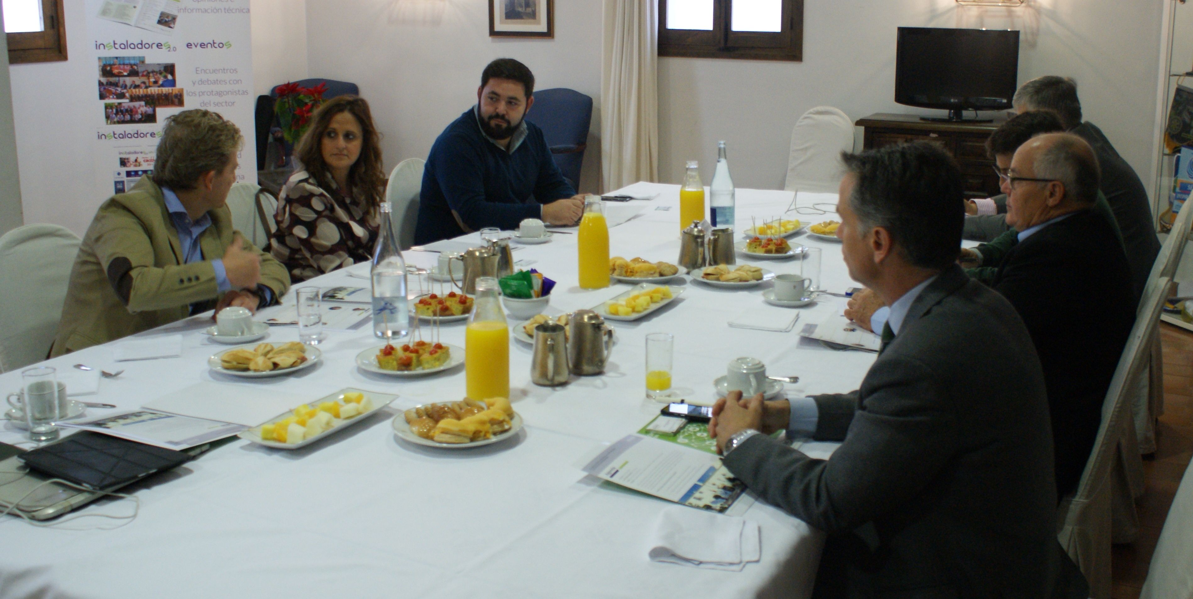 Desayuno sobre el reciclaje en Extremadura