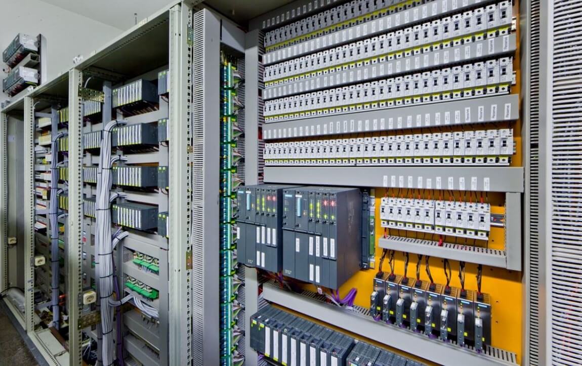 Siemens gana contrato de ahorro energético para tres instalaciones de la Armada de Estados Unidos