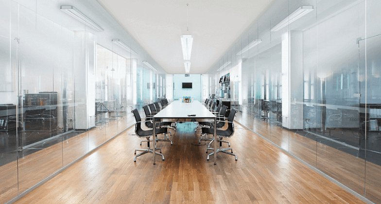 Ledvance proporciona eficiencia y modernidad a la iluminación de oficinas