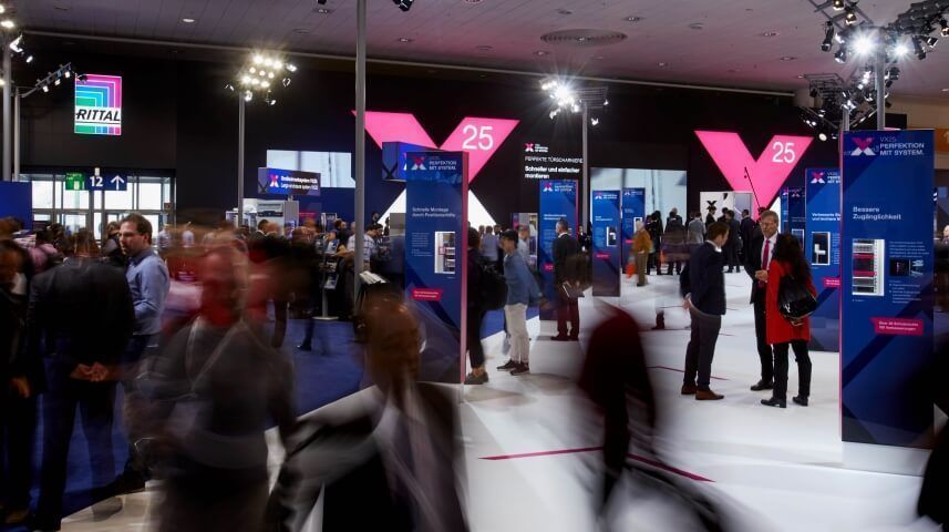 Rittal presenta en Hannover sus nuevos armarios compactos y Smart Factory