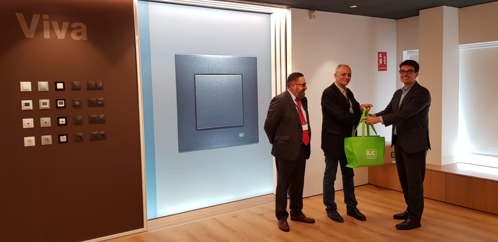 BJC entrega el premio de la campaña Viva