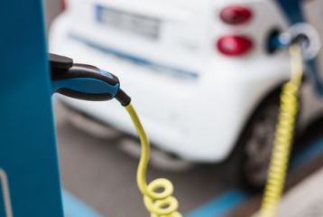 Informar con claridad sobre el beneficio económico que supone la recarga eléctrica