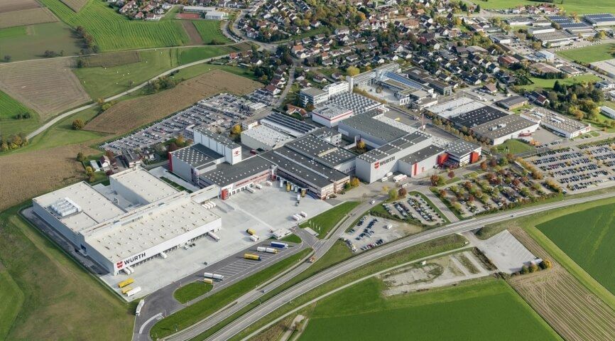 Vista aérea de la sede central del Grupo Würth en Alemania
