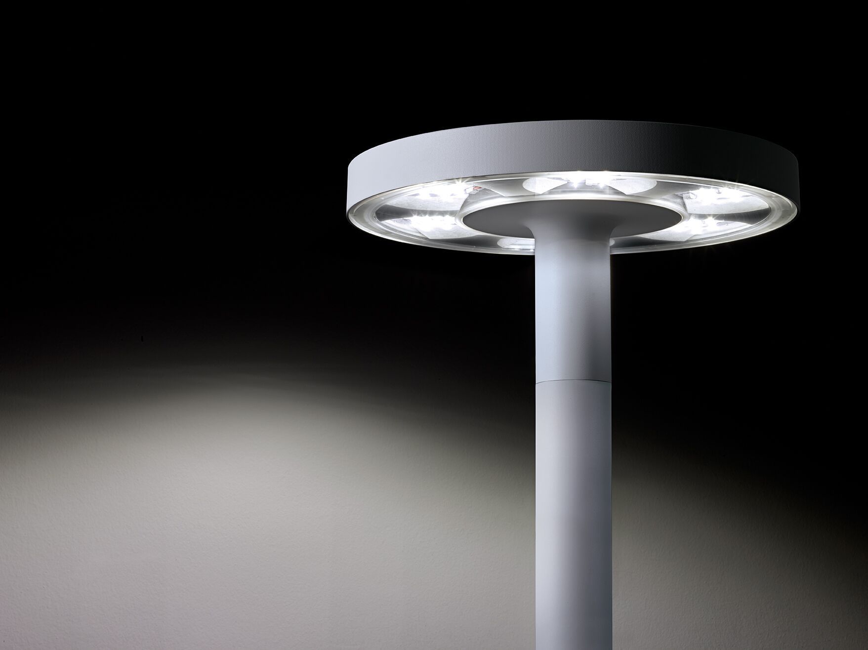 Simon Luminaria Skat