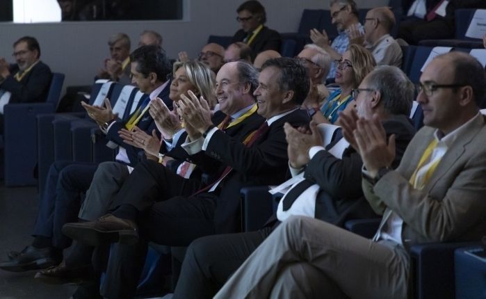 Aplausos durante el acto de clausura del Transforming Lighting 2019