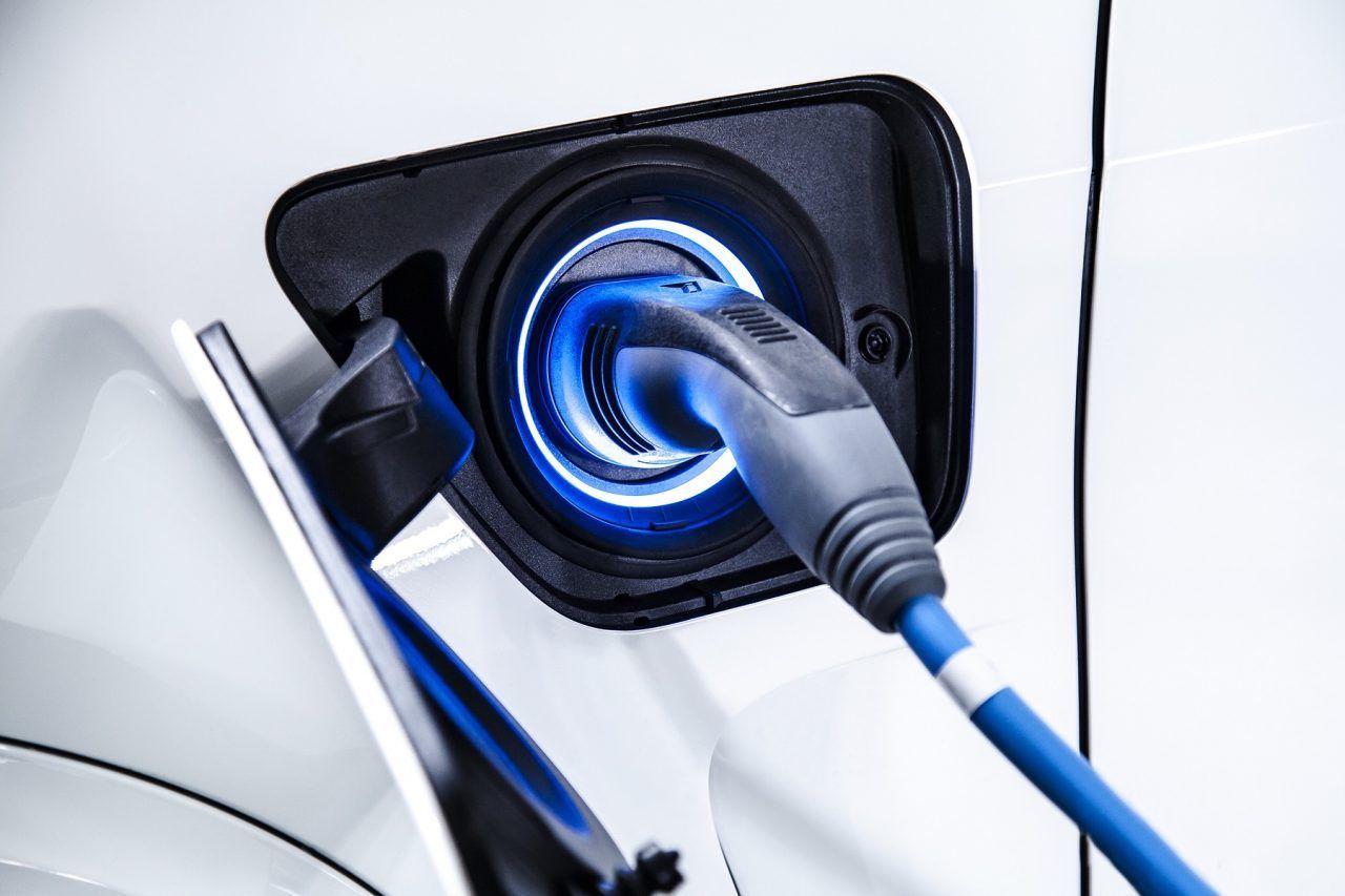 Las ventas de turismos eléctricos suben un 119%, hasta agosto
