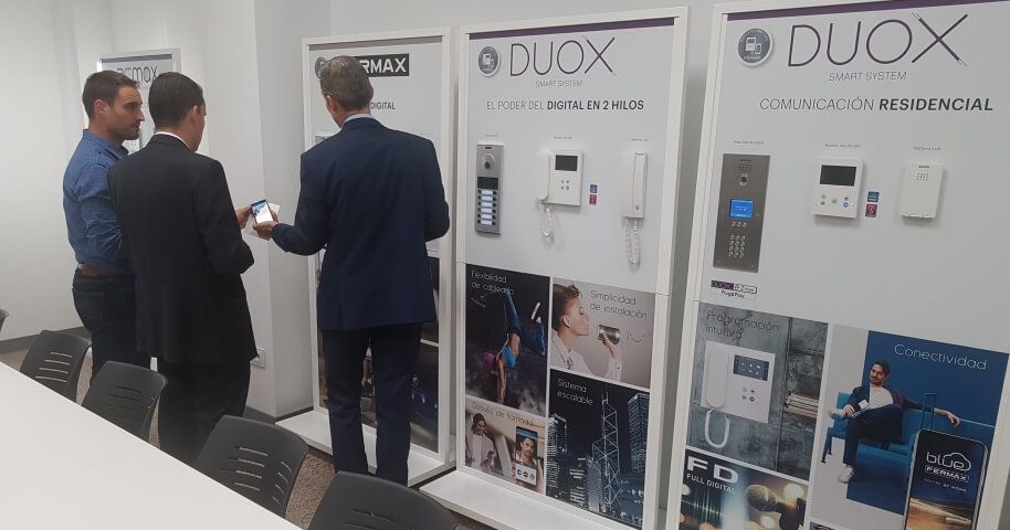 Fermax inaugura su nueva sede en Madrid ante casi un centenar de invitados